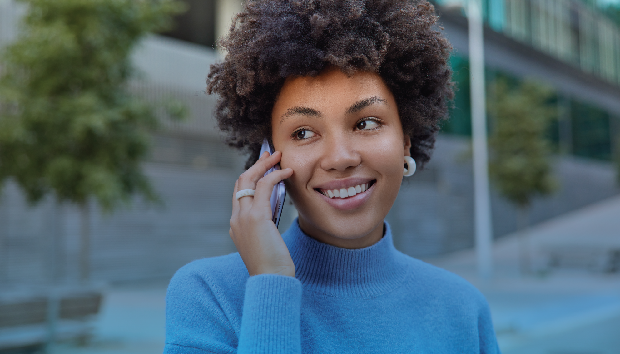 Woman on the phone claiming from car insurance
