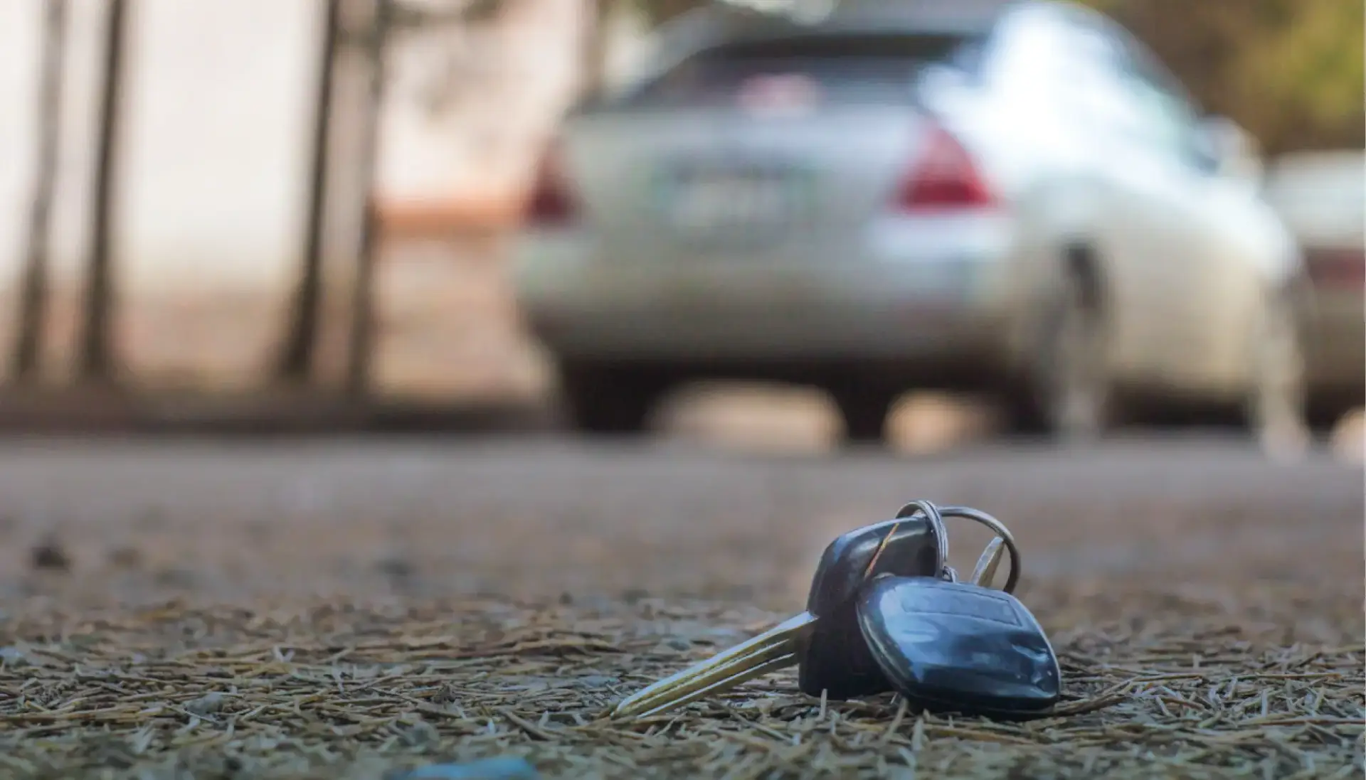 Car keys accidentally dropped near car which is covered by car insurance optional extras