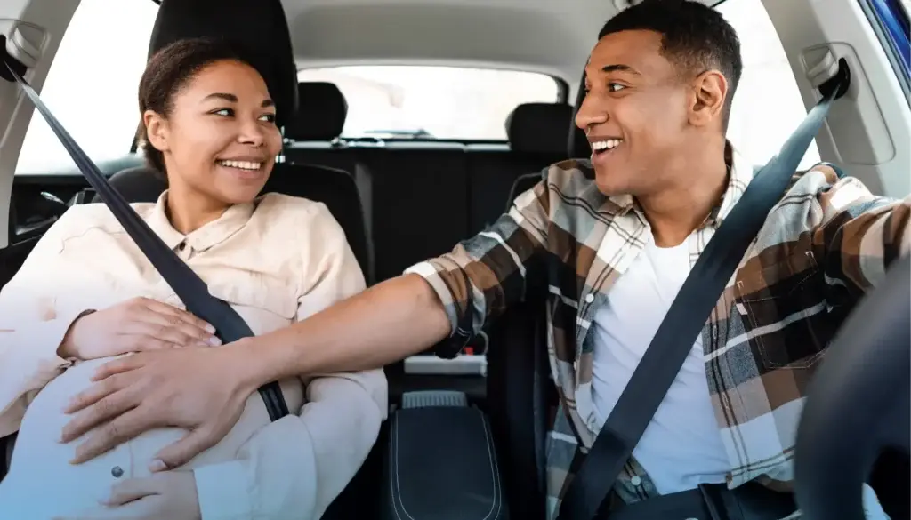 The right way to wear your seatbelt when driving while pregnant